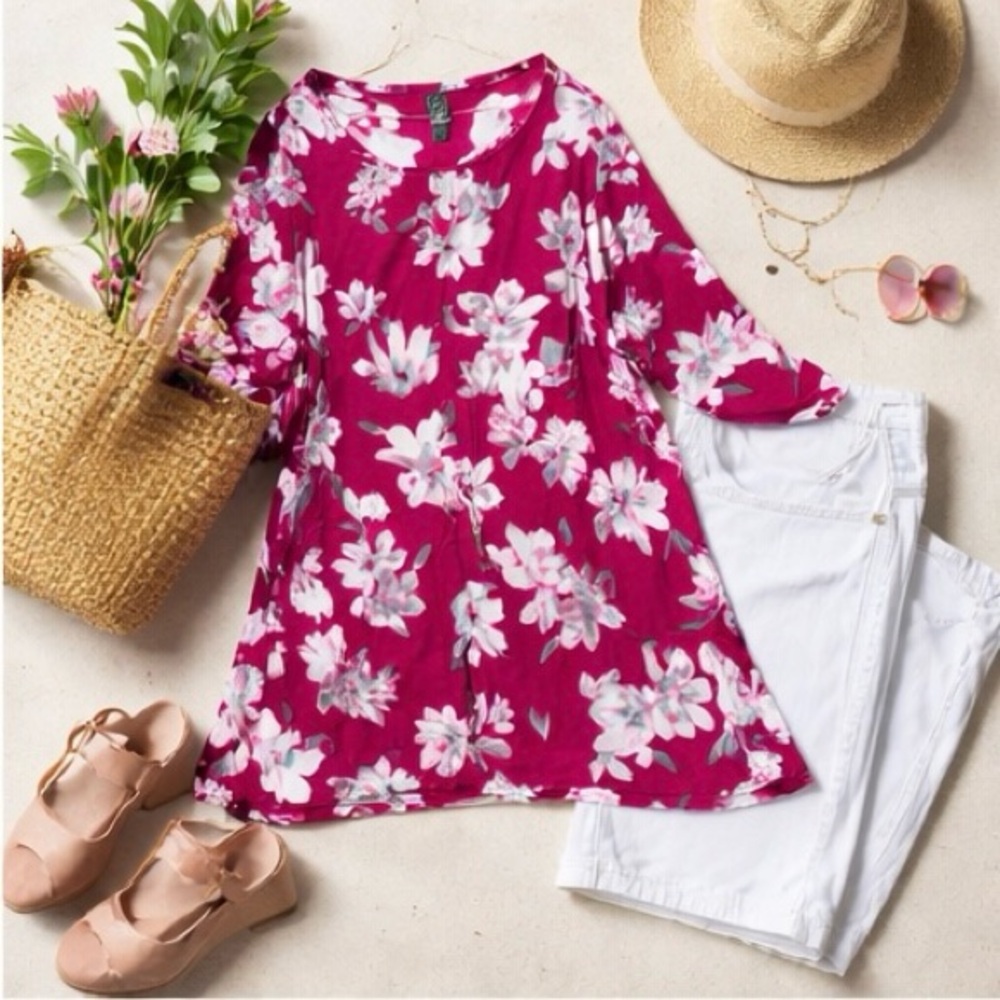 Clara Sun Woo Tunic Large Rose Pink 3/4 Sleeves Stretch Floral Asymmetrical Hem